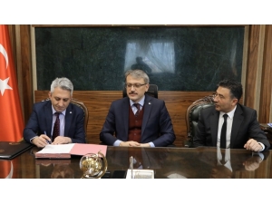 Bingöl’de 2 Projenin Sözleşmesi İmzalandı