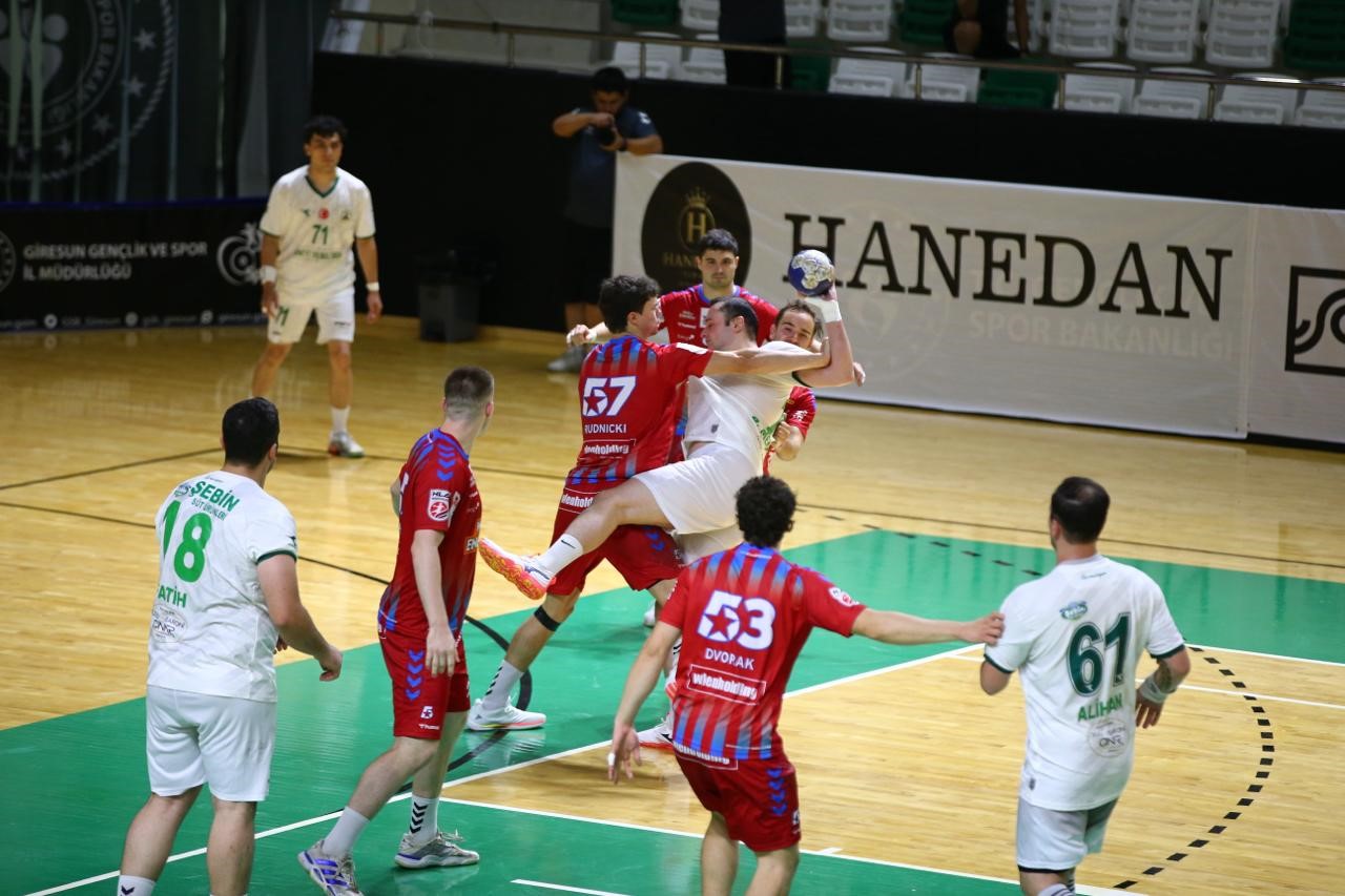 ehf-avrupa-kupasi-giresunspor-28-hc-fivers-wat-margareten-40