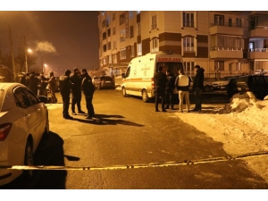 Çatıya Çıkan Cezaevi Firarisi, Polisi Harekete Geçirdi