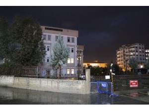 Adliyeye Bombalı Saldırı Girişiminde Gözaltına Alınan Zanlılar Mahkemeye Sevk Edildi