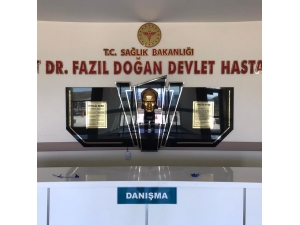 Hastaneye Atatürk Ve Dr. Fazıl Doğan Köşesi