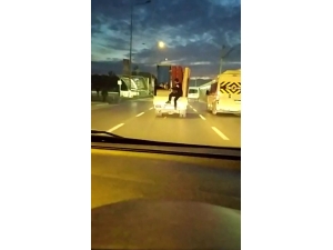 Bursa’da Trafikteki Tehlikeli Yolculuk Vatandaşları Korkuttu