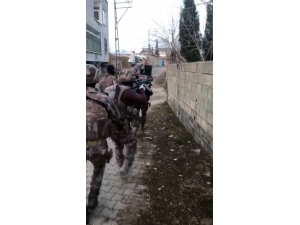 Uyuşturucu Operasyonunda Yakalanan 5 Kişi Tutuklandı