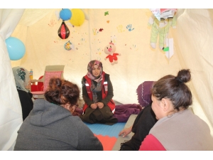 Depremzedelere Yönelik Psikososyal Eğitim Sürüyor