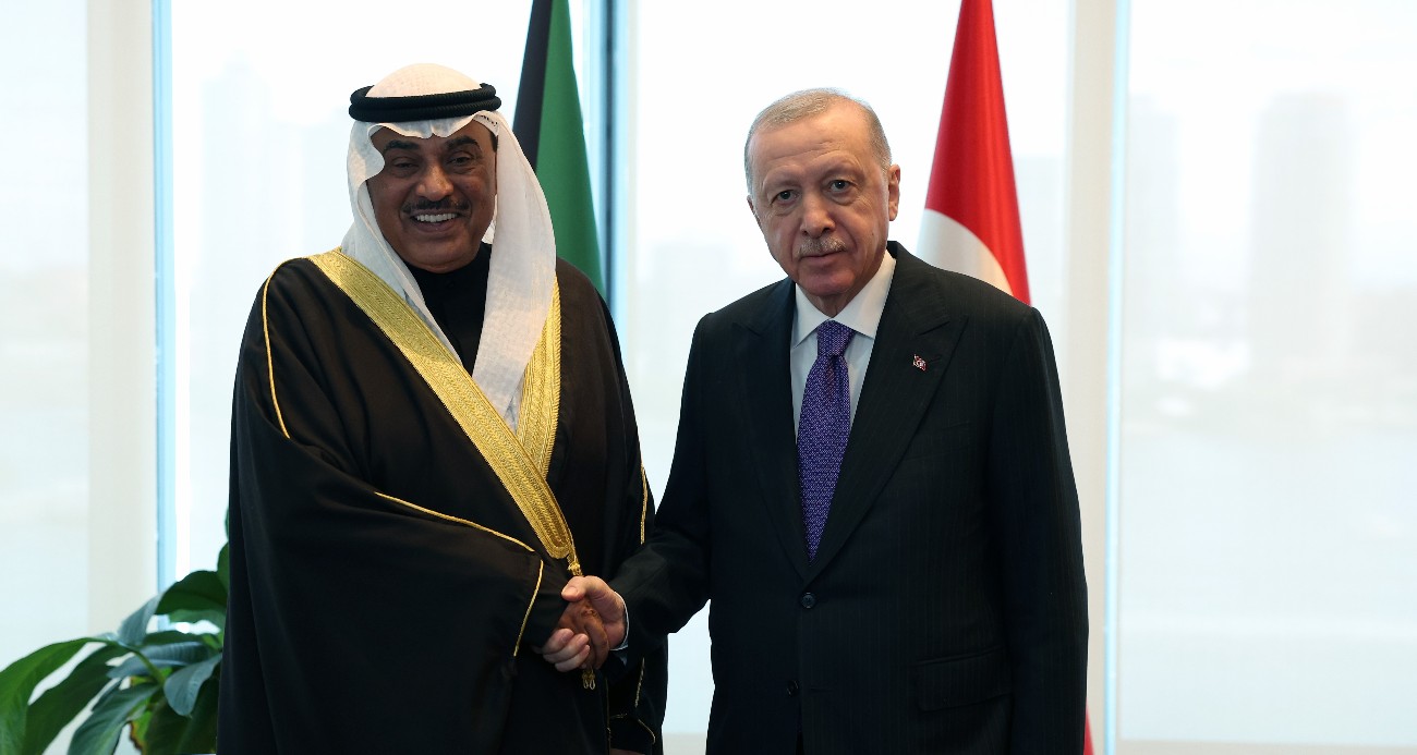 cumhurbaskani-erdogan-kuveyt-veliaht-prensi-al-sabah-ile-gorustu