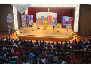 Çocuklar "Garfield Trafikte" Oyunuyla Eğlenip Öğrendi