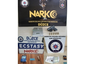 Düzce Polisi Torbacılara Göz Açtırmıyor