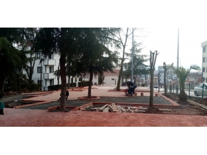 Mimar Sinan Parkı Yenileniyor