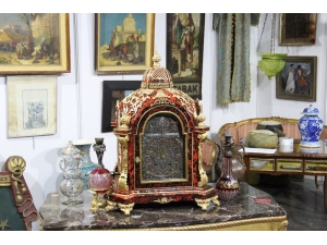 500 Bin Dolarlık ’Saray Saati’ Görücüye Çıktı