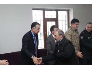 Vali Çağatay’dan Taziye Ziyareti