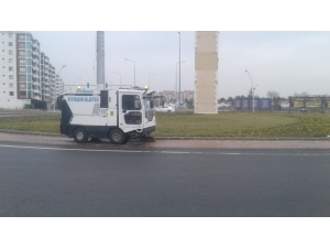 Diyarbakır’da 250 Personel Ve 28 Araçla Genel Temizlik Çalışması