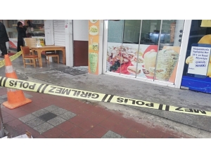 Esenyurt’ta Döner Dükkanında Silahlı Kavga: 2 Yaralı