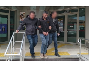 Otomobilinde 500 Gram Metanfetamin Bulunan Şüpheli Tutuklandı