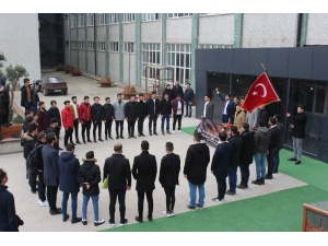 Üniversite Bahçesinde Şehit Fırat Yılmaz Çakıroğlu Anıldı