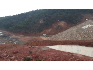 Uşak’ta Baraj Çatladı, 2 Köyde Evler Boşaltılacak