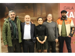 “Karınca” Filminin Galası Esenler’de Yapıldı