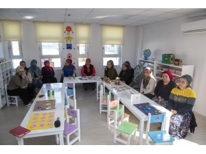 Büyükşehir Belediyesinin Hal Kompleksi Kreşinde Hazırlıklar Sürüyor