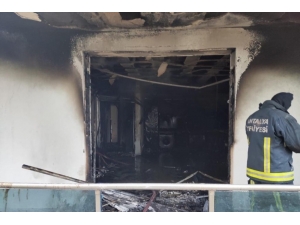 Antalya’da Rezidans Yangını