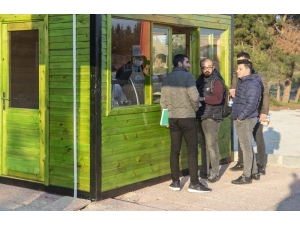 Büyükşehir Belediyesi, Mersin Üniversitesi Girişine Çorba Büfesi Yerleştirdi