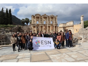 İzmir Ekonomi Üniversitesinden Uluslararası Öğrenciler İçin Sürpriz Gezi