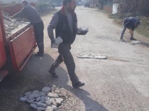 Esnaftan Bozuk Yol Tepkisi