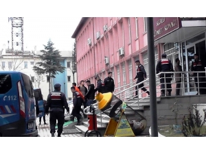 Konya’da 9 Evden Hırsızlık Yapan 4 Şüpheli Tutuklandı