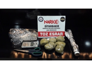 Diyarbakır’da 2 Ayda 1 Ton Esrar, 10 Kilo Eroin Ele Geçirildi