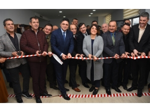 Meslek Kütüphanesi Aliağa’da Açıldı