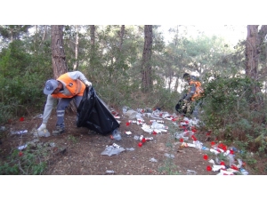 Temizlik İşçileri Türkbeleni’ni Temizledi