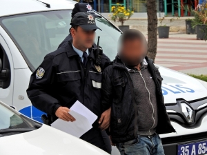 156 Yıl 117 Ay Hapis Cezası Bulunan Cezaevi Firarisi Çeşme’de Yakalandı