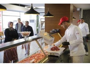 Manavgat Halk Et Satışa Başladı