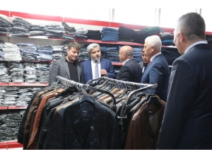 Kızılay’dan Asü’ye Yardım Butiği