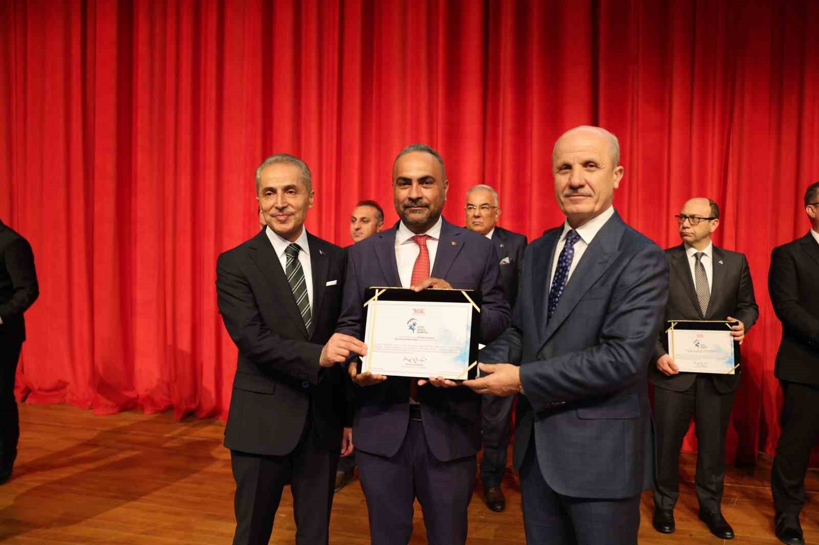 baru-ye-yok-ten-spor-dostu-kampus-odulu