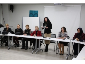 ‘Aile Kadın Ve Çocuk Komisyonu’ Nilüferli Kadınlara Tanıtıldı