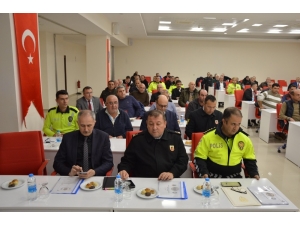 Manisa’da Otobüs Güvenliği Toplantısı Yapıldı