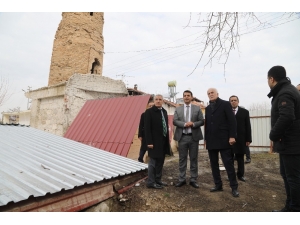 Vakıflar Genel Müdürü Ersoy, Zarar Gören Eserleri İnceledi