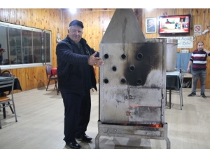 İlginç Soba Görenleri Şaşkına Çeviriyor