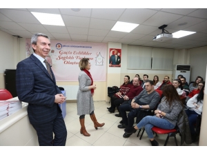 Denizli Büyükşehir Belediyesinin ‘Evlilik Okulu’ 8 Yaşında