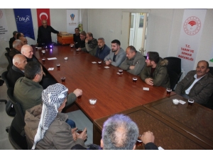 Uludere’de Arıcılık Kursuna Yoğun İlgi