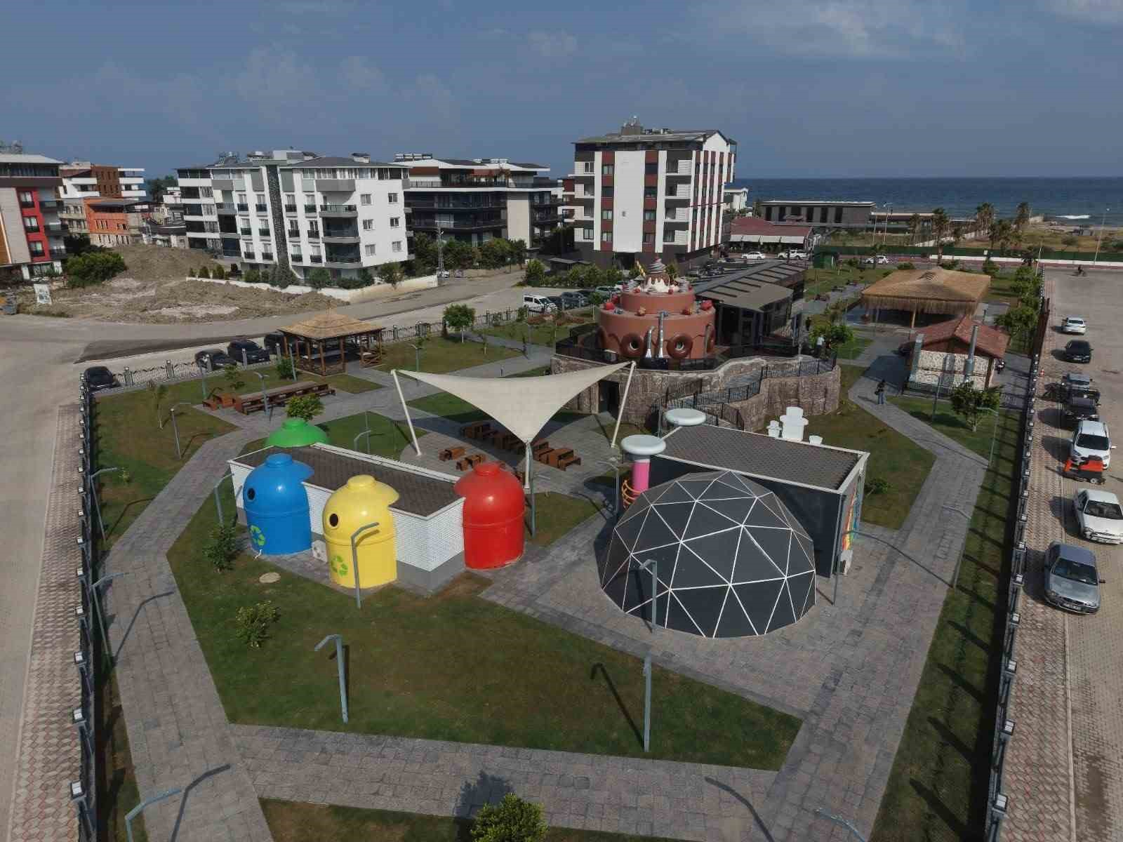 yenilenen-iskenderun-aile-koyu-vatandaslarin-bulusma-noktasi-oldu