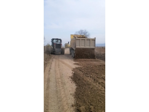 Köy Yollarında Stabilize Çalışması