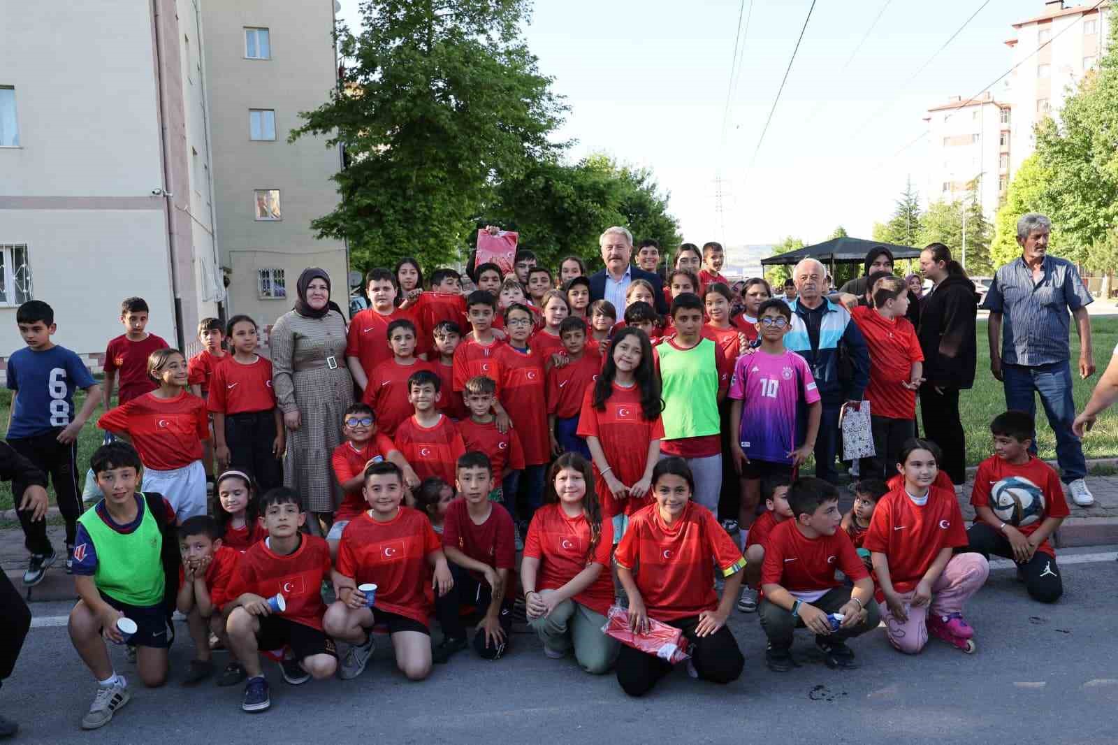 baskan-palancioglu-selimiye-de-vatandasla-bulustu