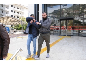 Cezaevi Firarisi Çalıştığı Oto Yıkamacıda Yakalandı