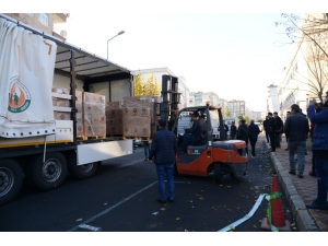 Büyükşehir Belediyesinden 5 Bin Aileye Gıda Yardımı