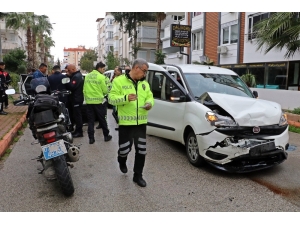 Cezaevi Firarisi Aracıyla Ortalığı Savaş Alanına Çevirdi