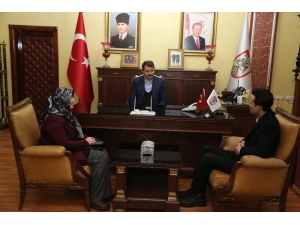 Vali, Çiftin İlginç İsteğini Geri Çevirmedi