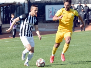 Tff 3. Lig: Nazilli Belediyespor: 7 Darıca Gençlerbirliği: 2