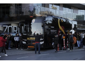Galatasaray, Kadıköy’e Hareket Etti