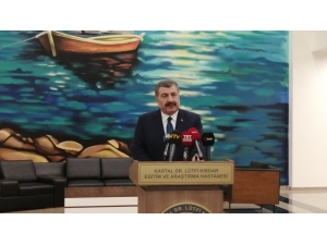 Sağlık Bakanı Koca: "Komşumuz İle Sınırlarımızı Geçici Olarak Kapatma Kararı Aldık"