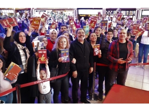 Polisiye Romanların Ünlü İsmi Samsun’da Okurlarıyla Buluştu